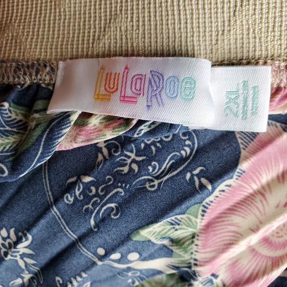 LuLaRoe Floral Jill Skirt (2X) - Picture 5 of 6